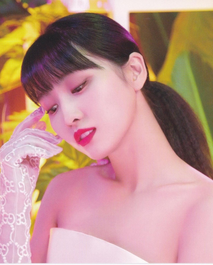 Hirai Momo