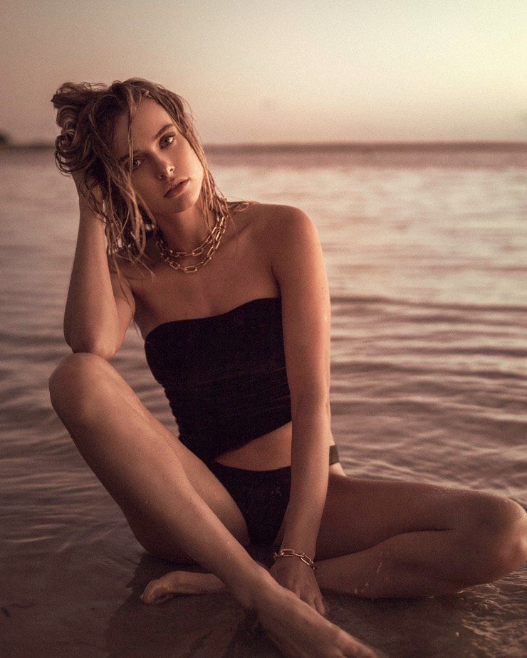 Ellie Ottaway Ellie Ottaway
