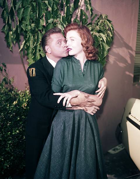 Mickey Rooney, Elaine Devry