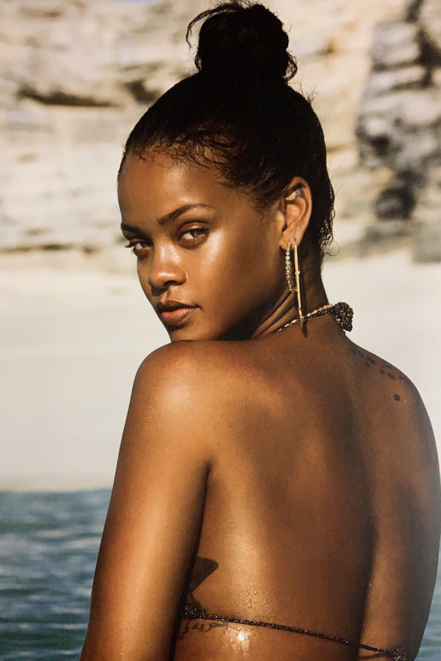 Rihanna Rihanna