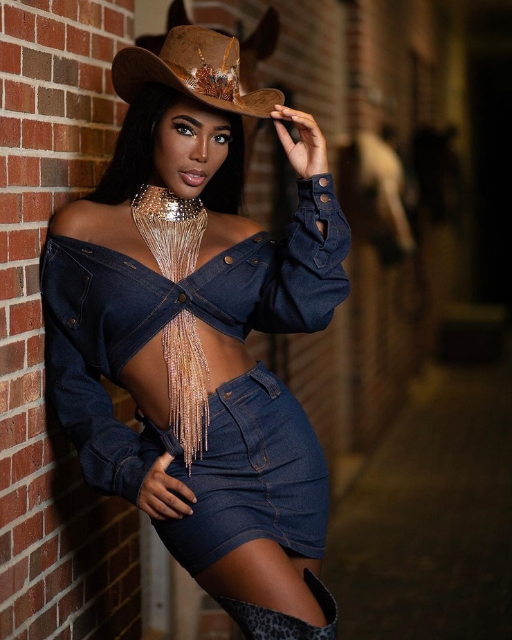 Monifa Jansen