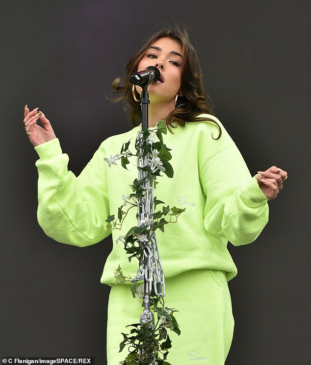 Madison Beer