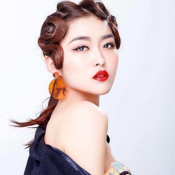 Rosie Zhu Xin Rosie Zhu Xin