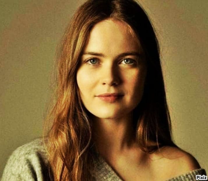 อันดับหนึ่ง 100+ ภาพพื้นหลัง Hera Hilmar ภาพยนตร์และรายการโทรทัศน์ สวยมาก