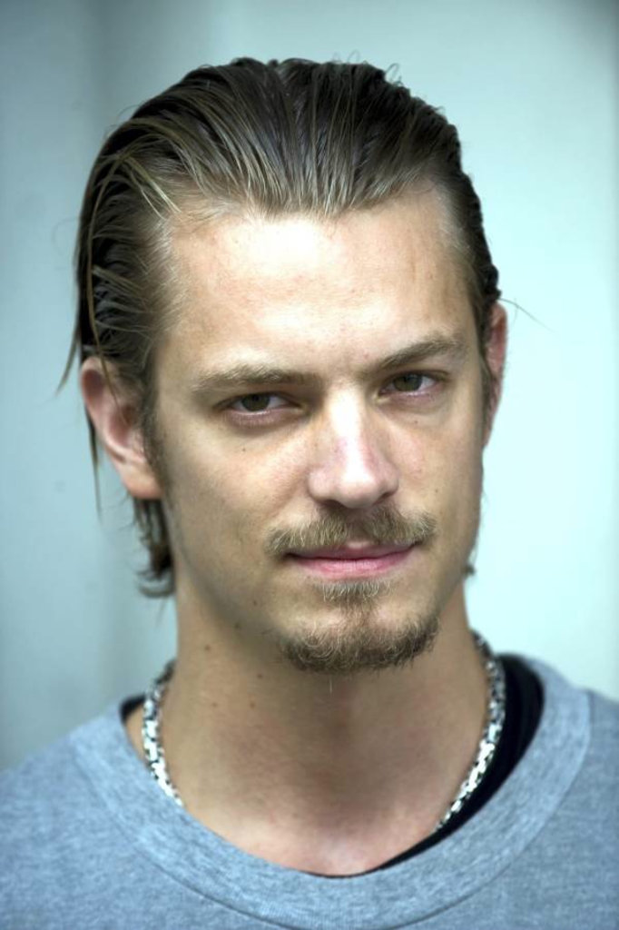 Joel Kinnaman Joel Kinnaman