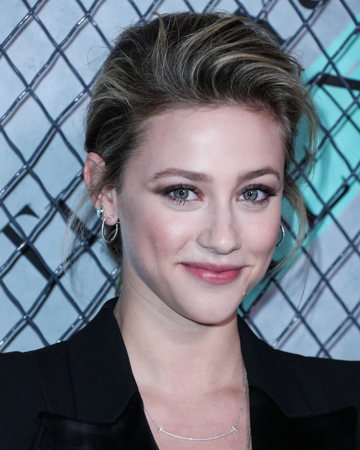 Lili Reinhart