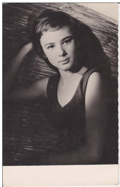 Cathia Caro