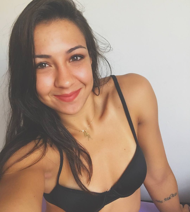 Amanda Ribas Amanda Ribas