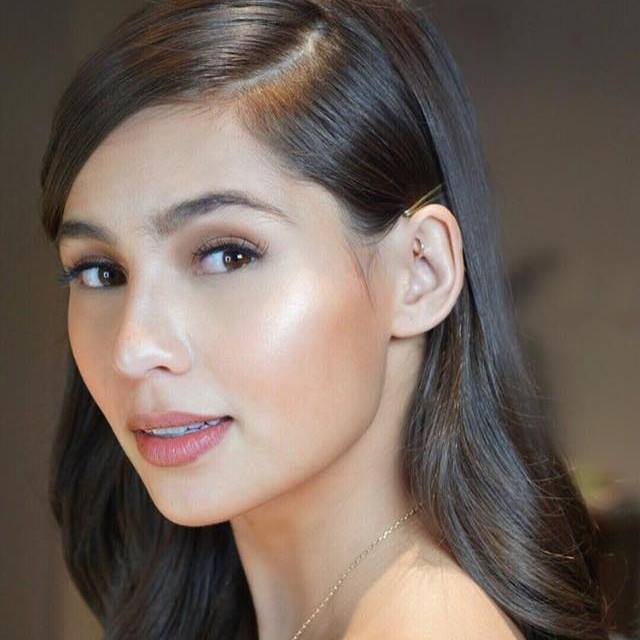 Jasmine Curtis