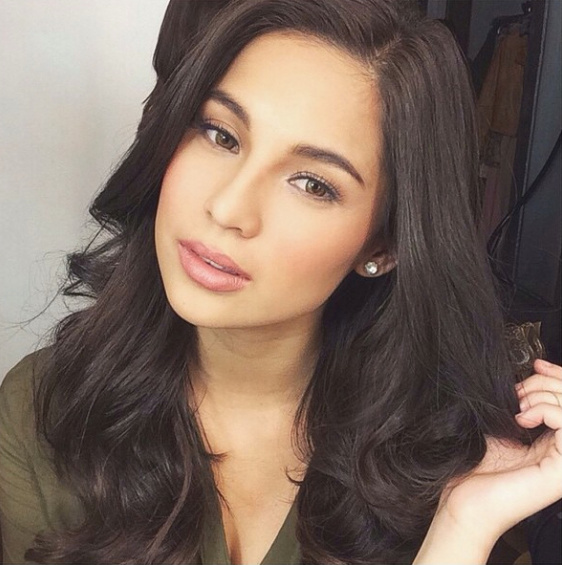 Jasmine Curtis