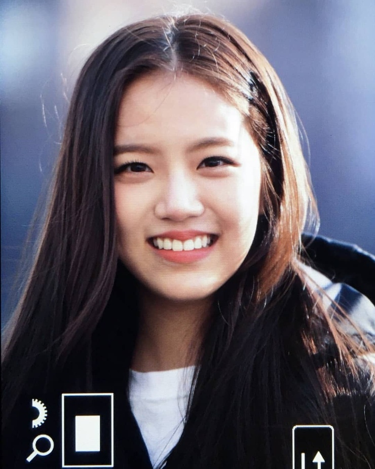 Lena (GWSN) Lena (GWSN)