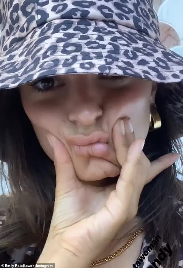 Emily Ratajkowski
