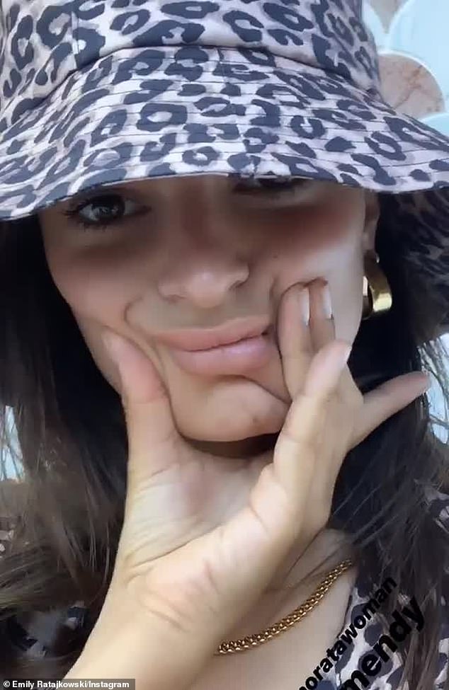 Emily Ratajkowski