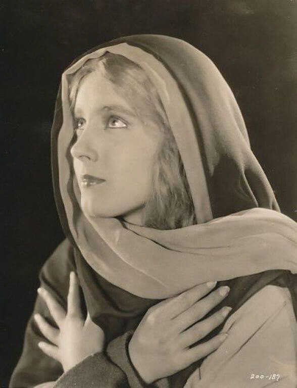 Betty Bronson