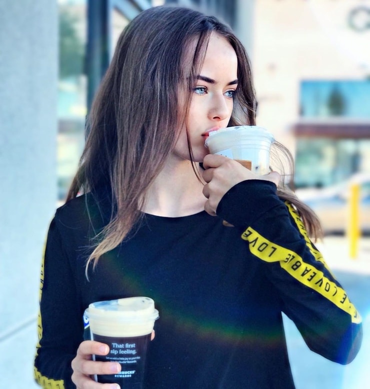 Kristina Pimenova Kristina Pimenova