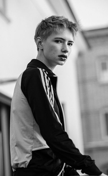 Zoë Valks