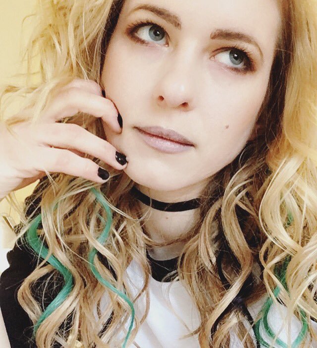 Magda Apanowicz Magda Apanowicz
