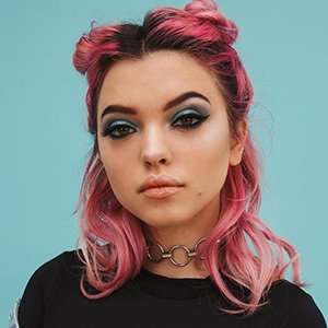 Rena Lovelis