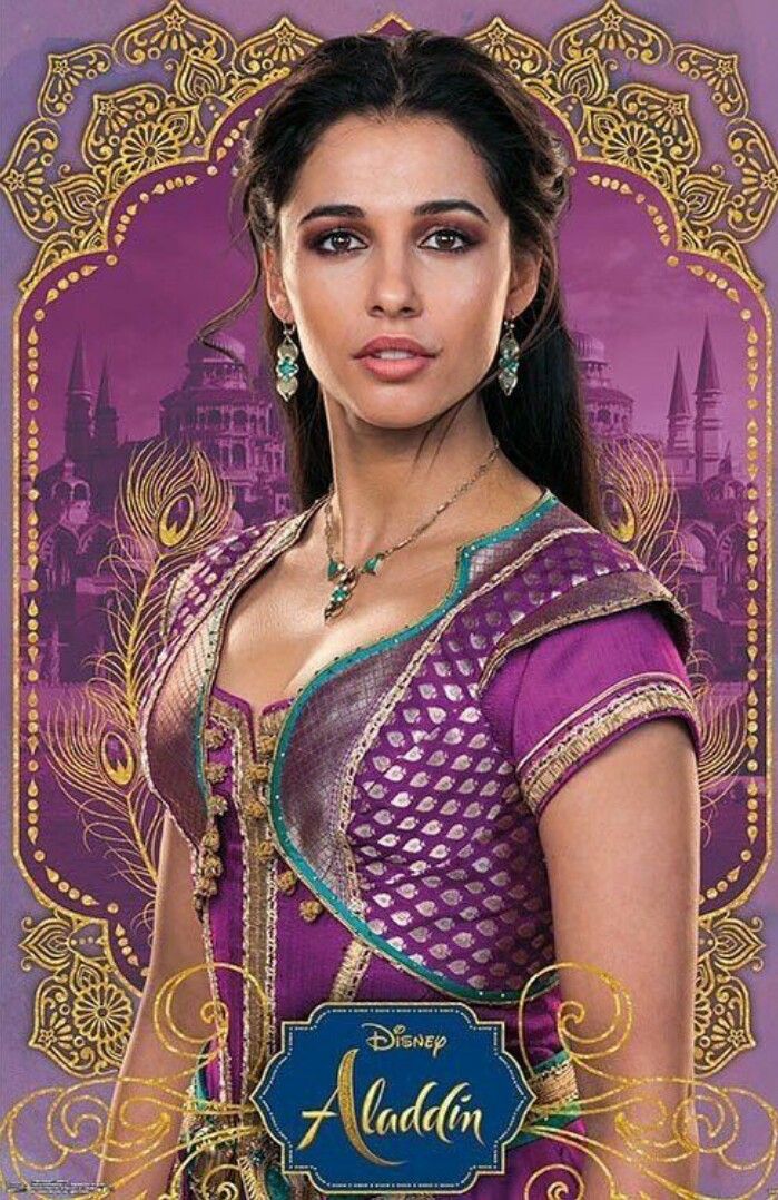Jasmine (Naomi Scott)