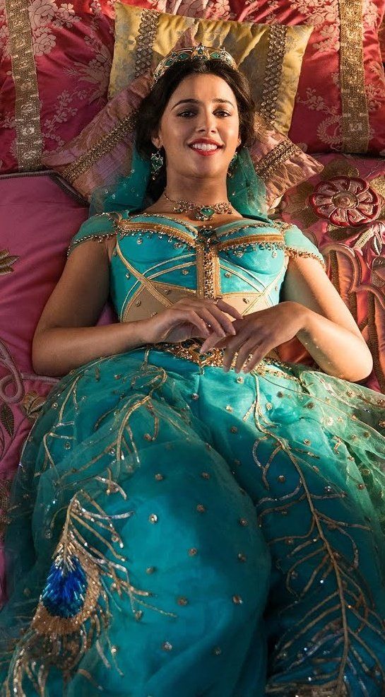 Jasmine (Naomi Scott) image