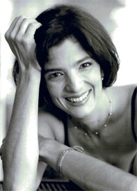 Eleni Kelakos