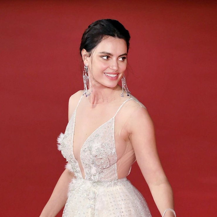 Catrinel Menghia