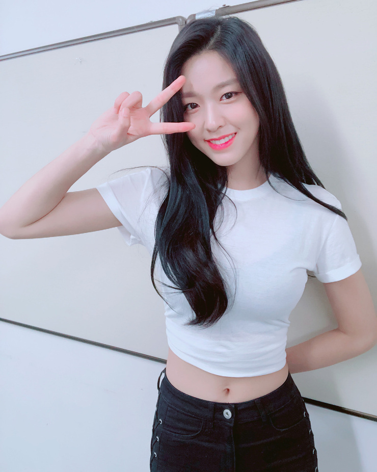 Seol-Hyun Kim Seol-Hyun Kim