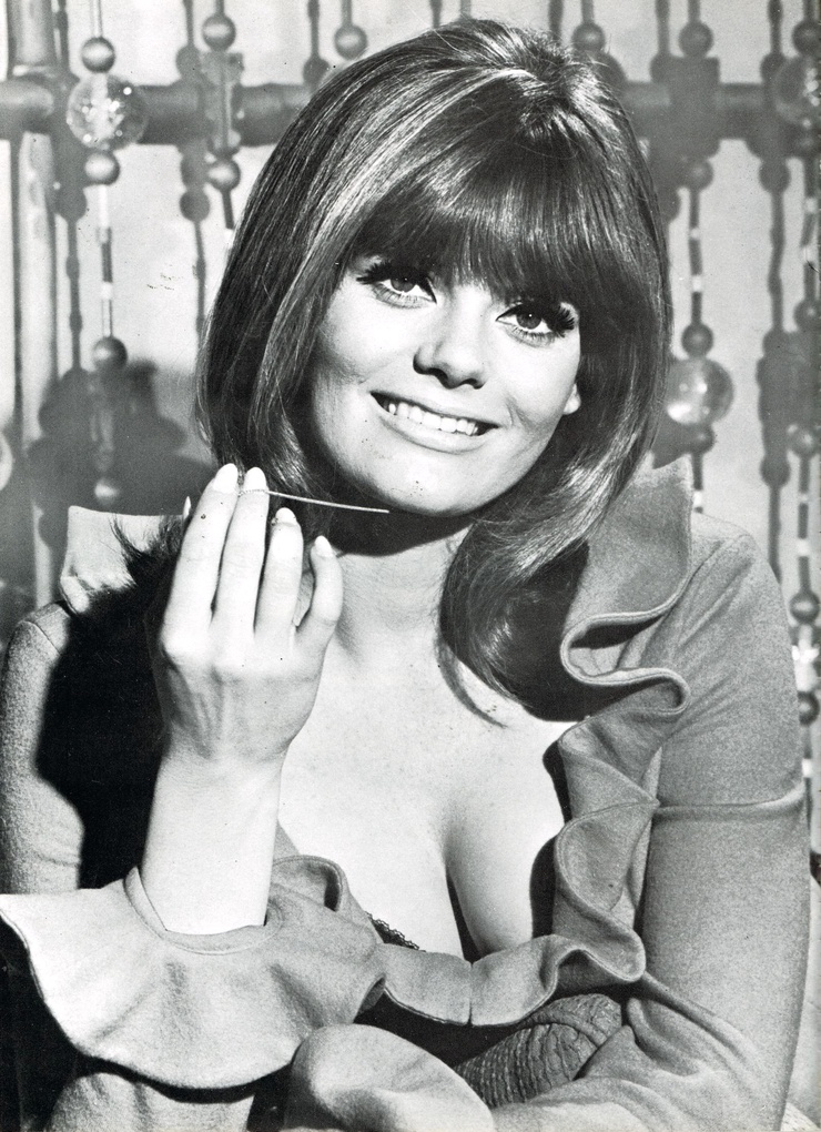 Nina Wayne