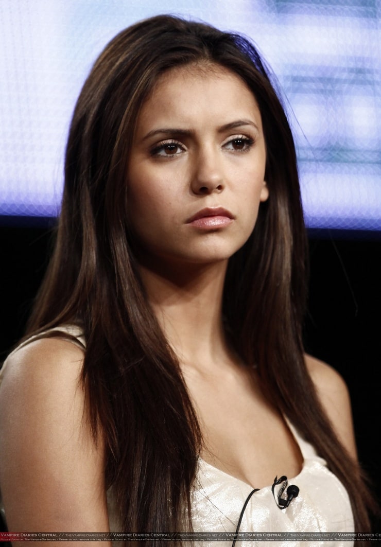 Nina Dobrev