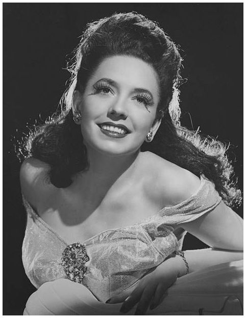 Evelyn West Evelyn West