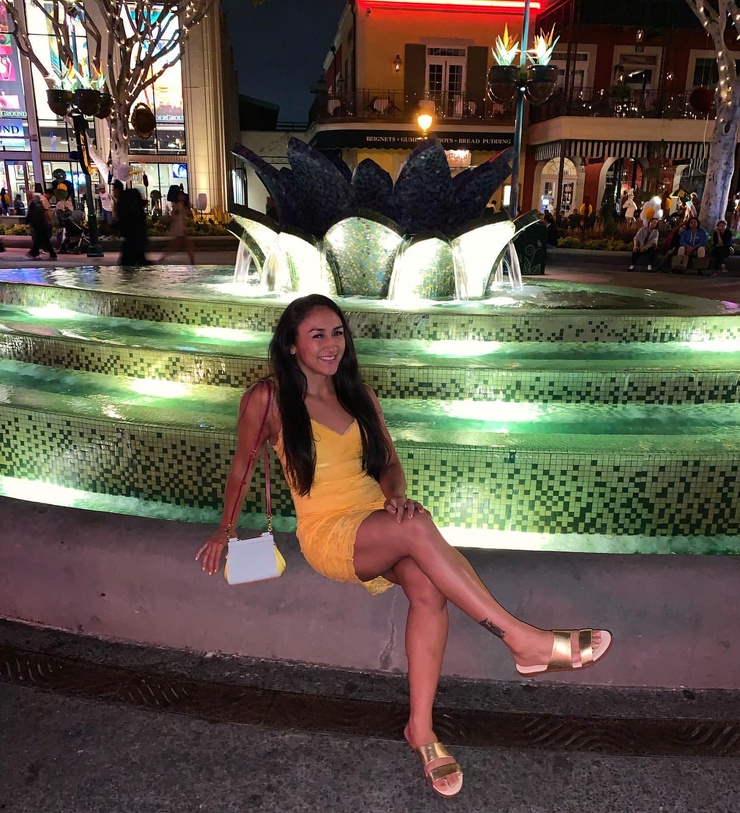 Carla Esparza