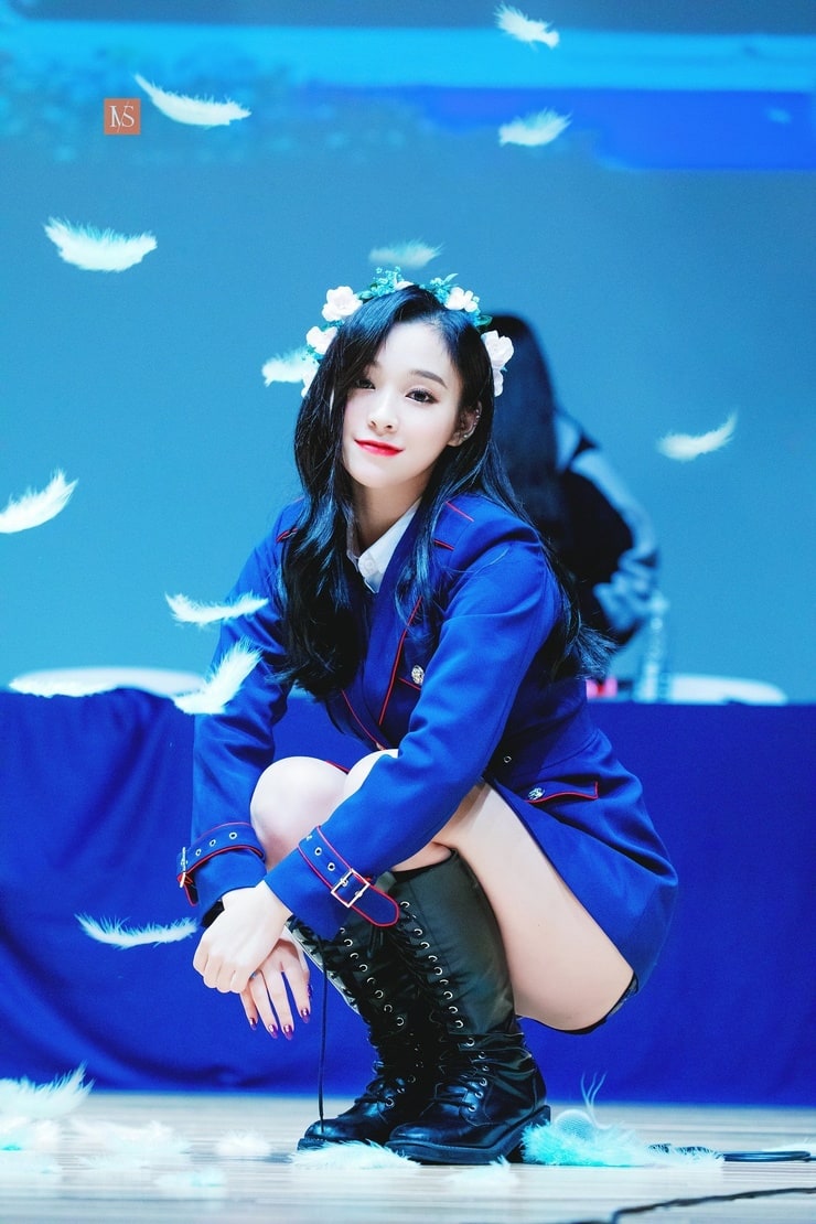 Gahyeon