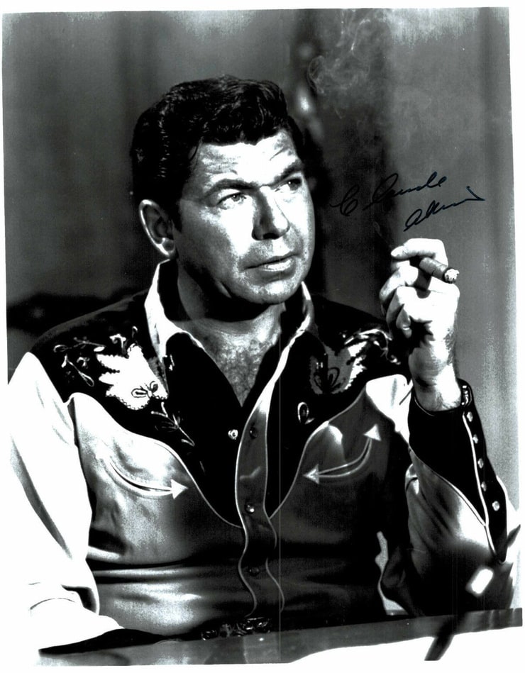 Claude Akins