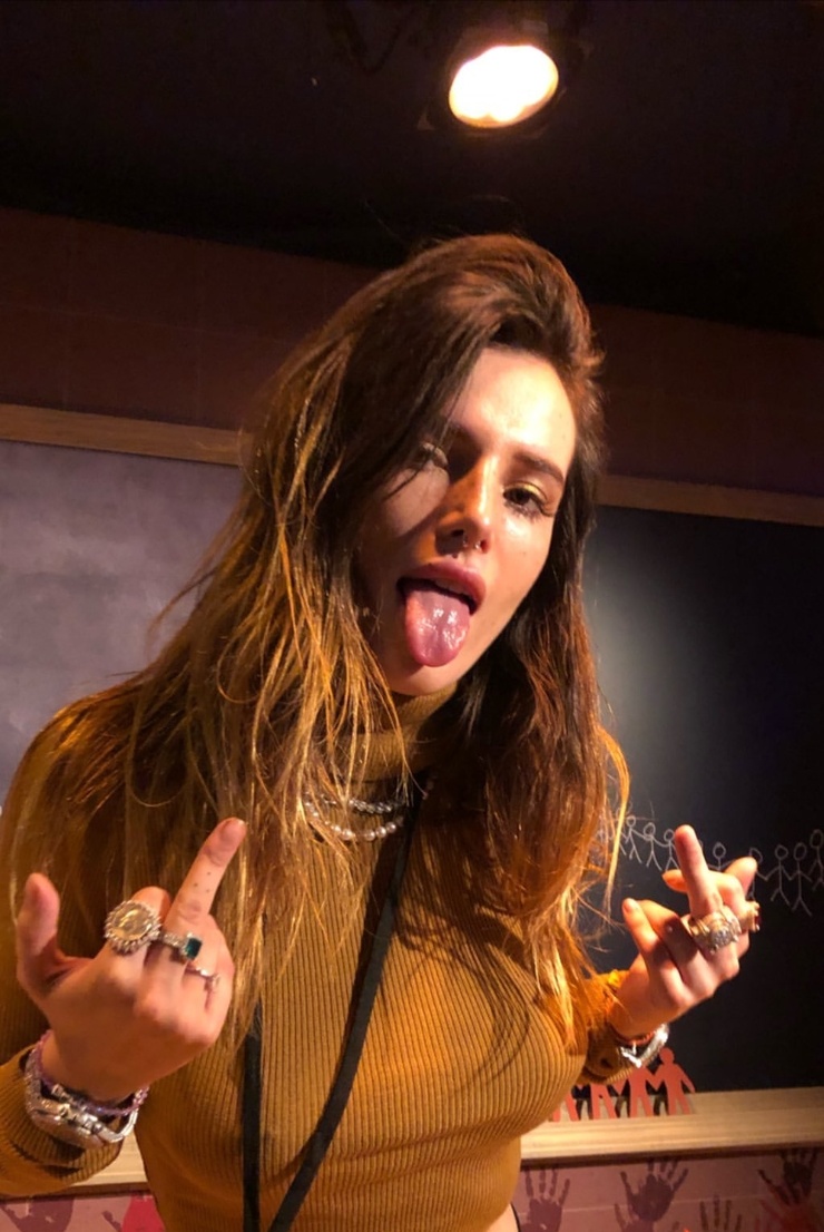 Bella Thorne Bella Thorne