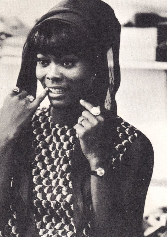 Dionne Warwick