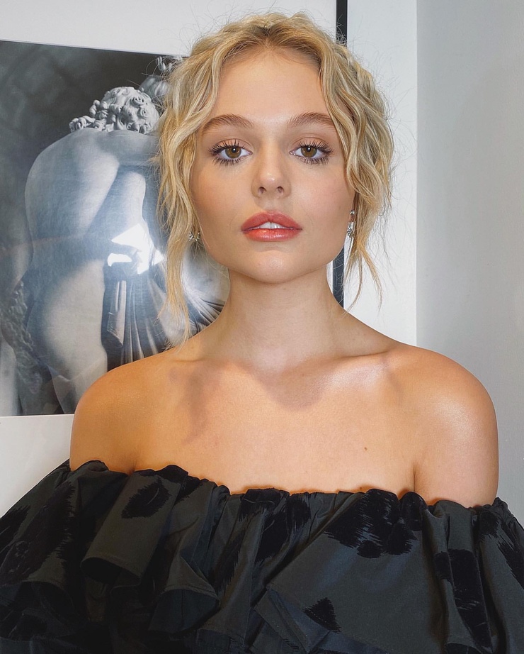 Emily Alyn Lind Emily Alyn Lind