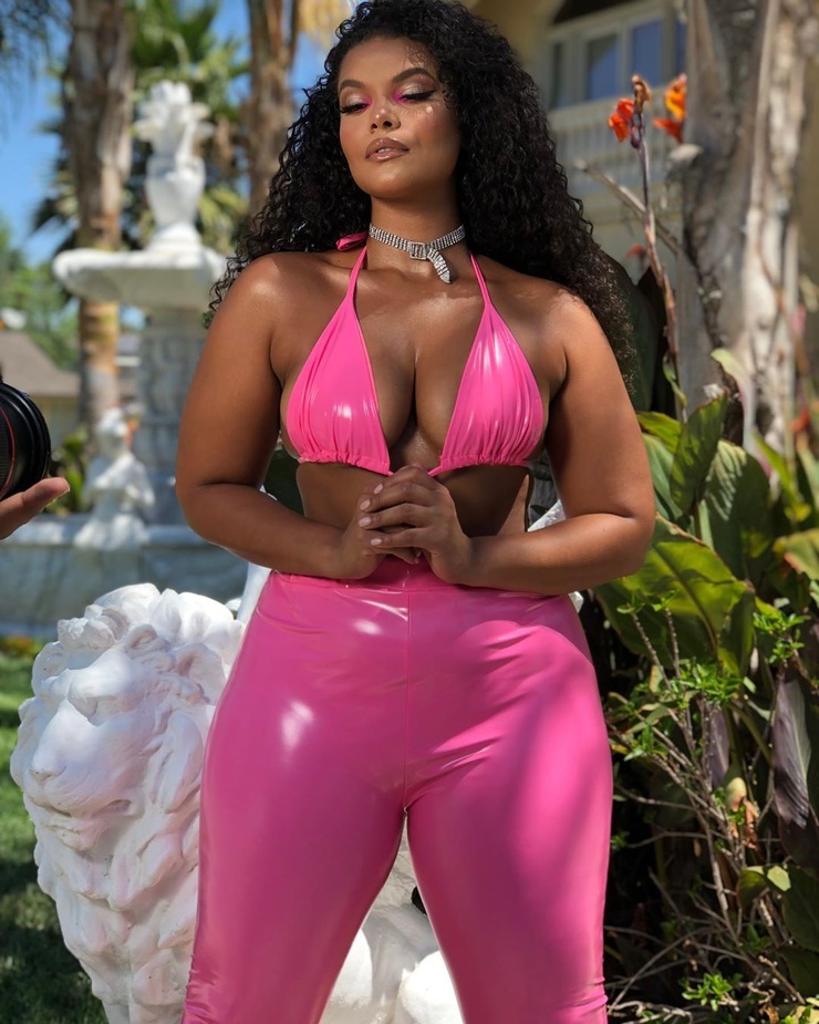 Leslie Sidora