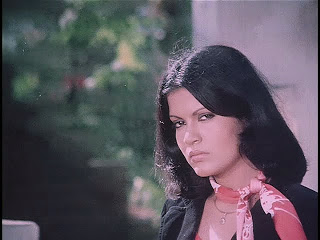 Roma (Zeenat Aman)