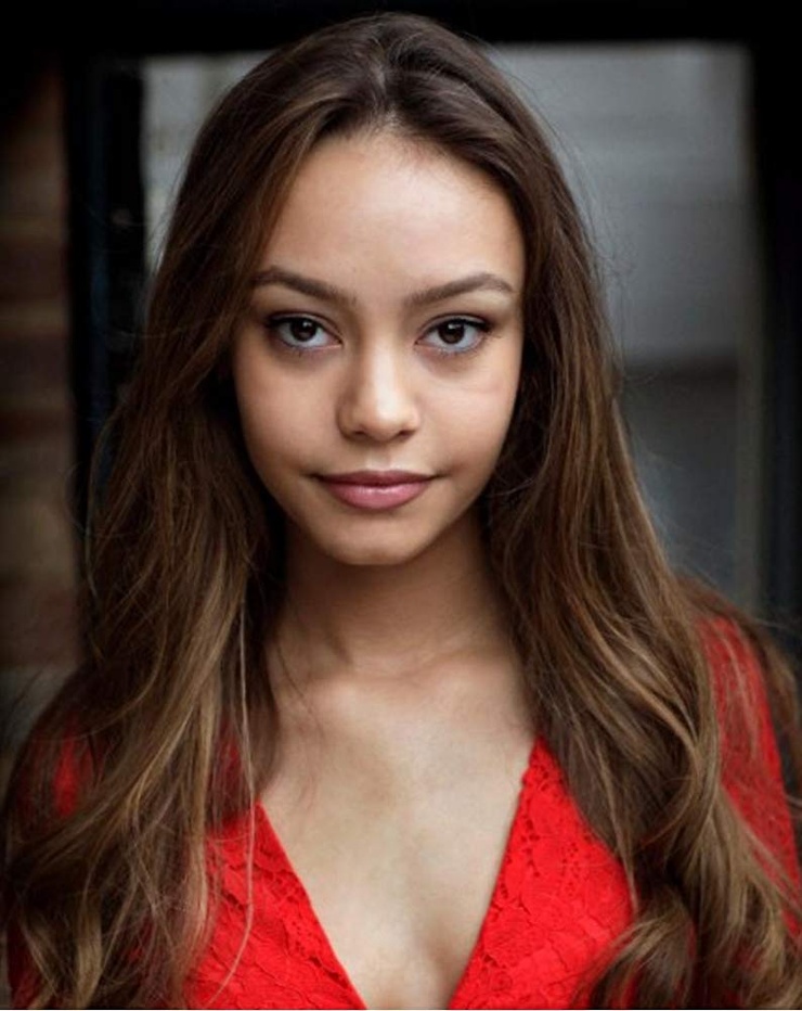 Elizabeth Brace Elizabeth Brace