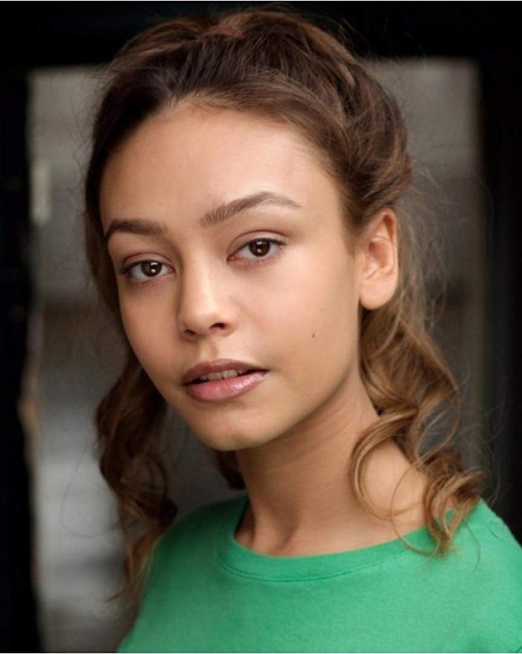 Elizabeth Brace Elizabeth Brace