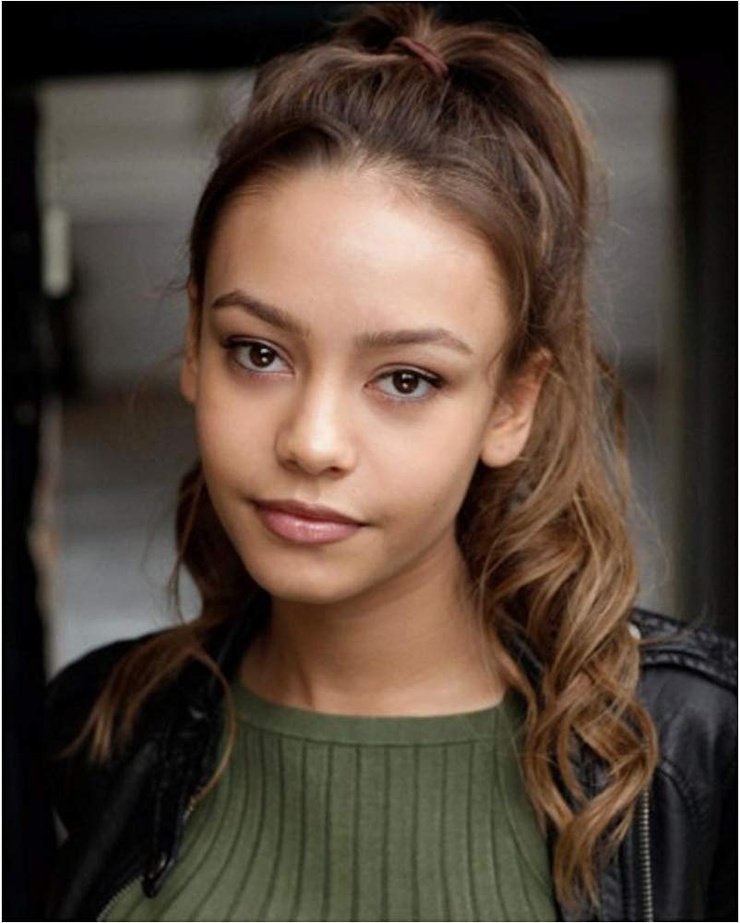 Elizabeth Brace Elizabeth Brace