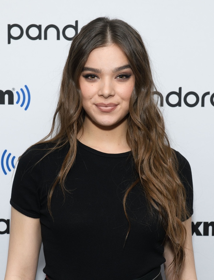 Hailee Steinfeld