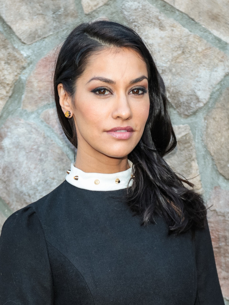 Janina Gavankar image