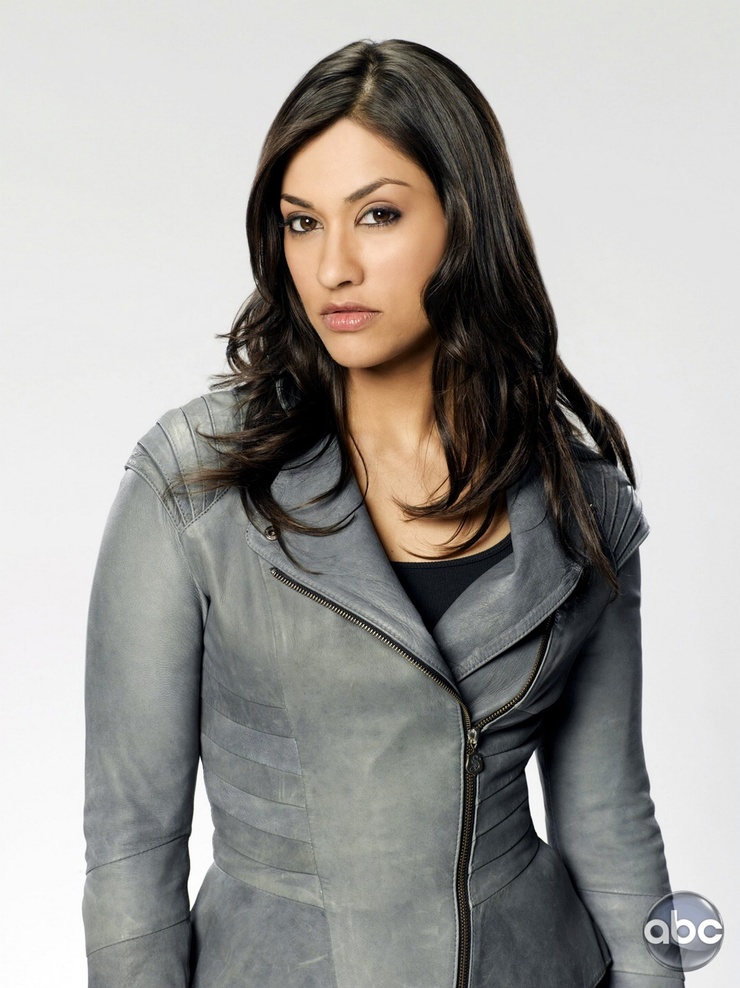 Janina Gavankar