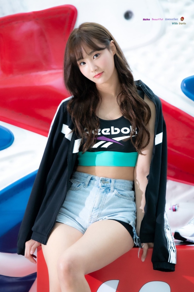 Yeonwoo Yeonwoo