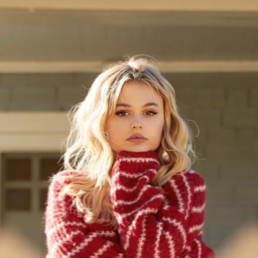 Emily Alyn Lind