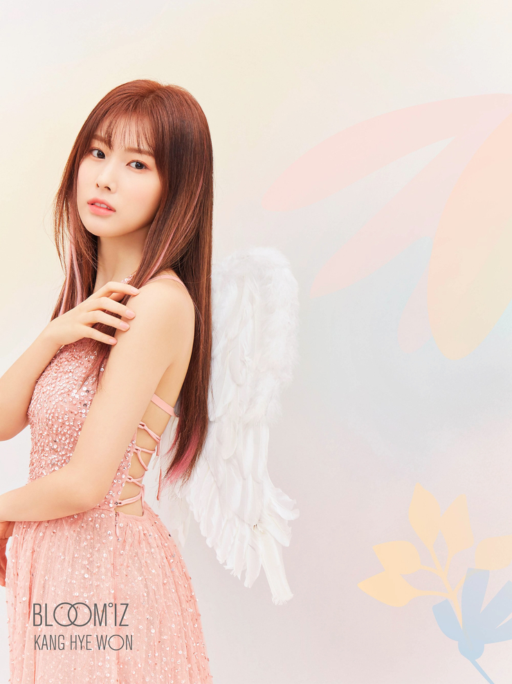 Kang Hyewon