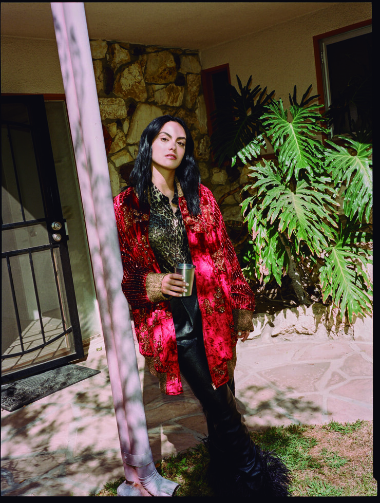 Camila Mendes