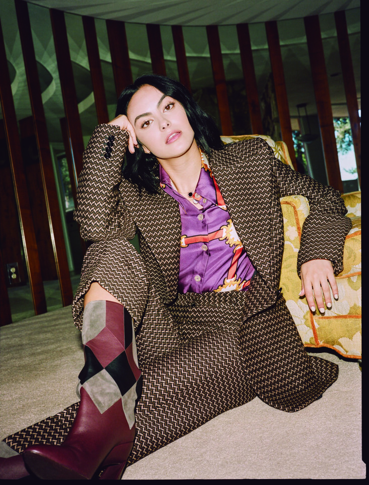 Camila Mendes