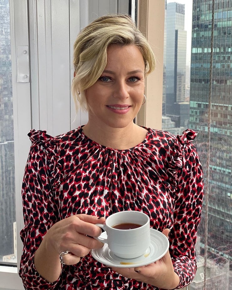 Elizabeth Banks